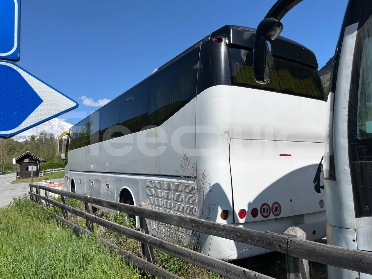 Bova B V Magiq 12.380 - EUR3 - 280kW - 12m - 3/4 left rear side