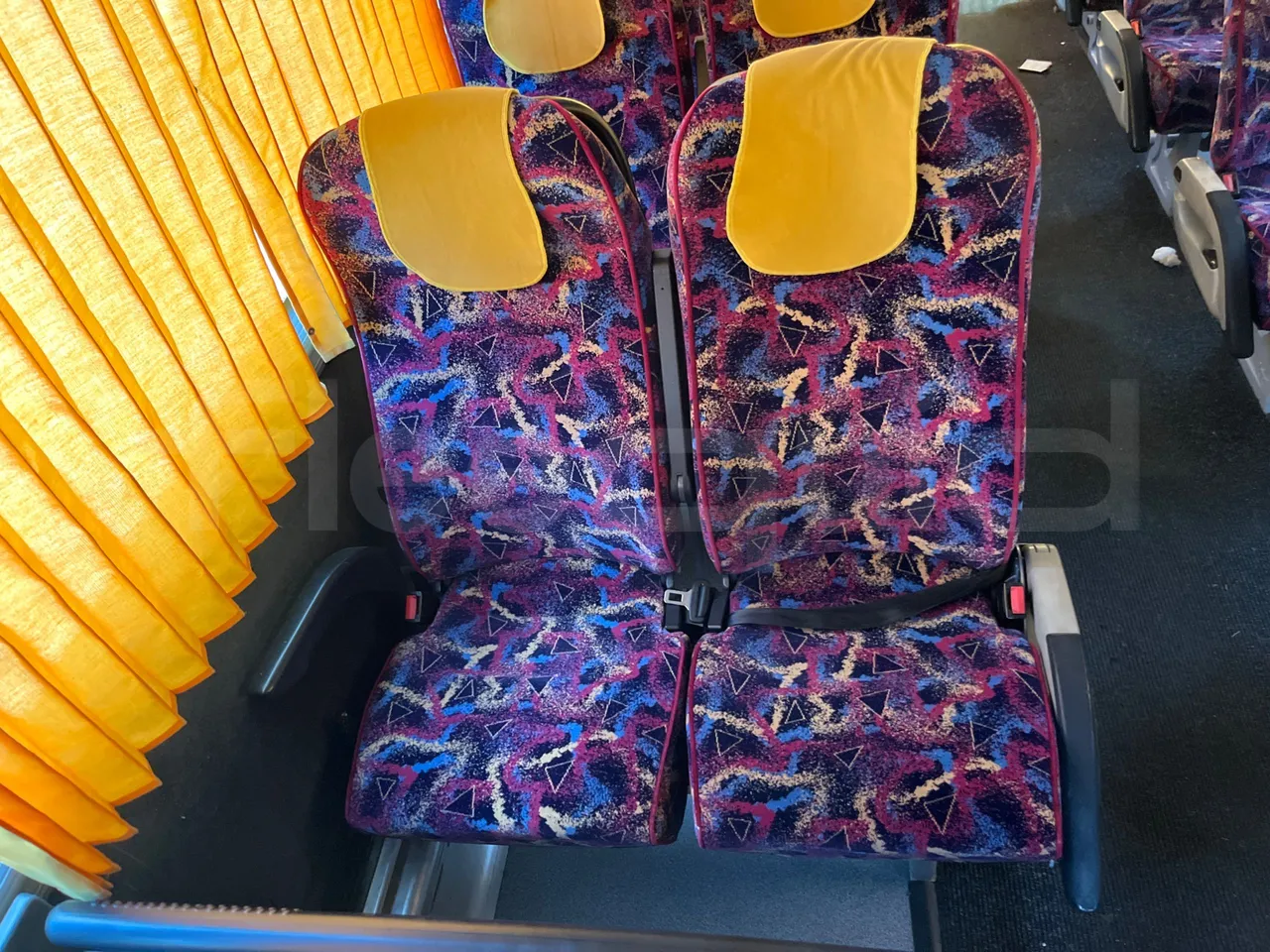 Bova B V Magiq 12.380 - EUR3 - 280kW - 12m - single seat detail