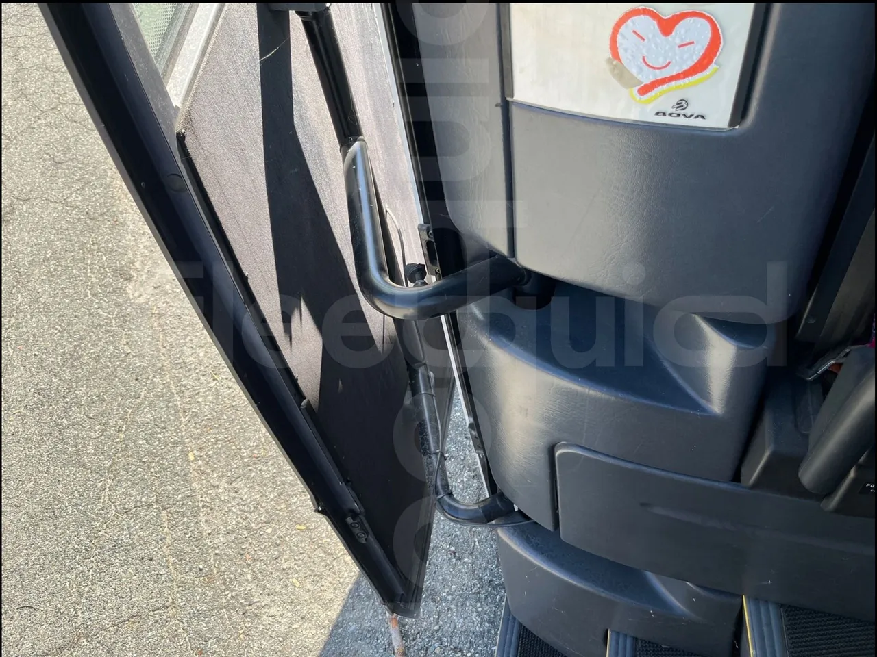 Bova B V Magiq 12.380 - EUR3 - 280kW - 12m - door mechanism photo