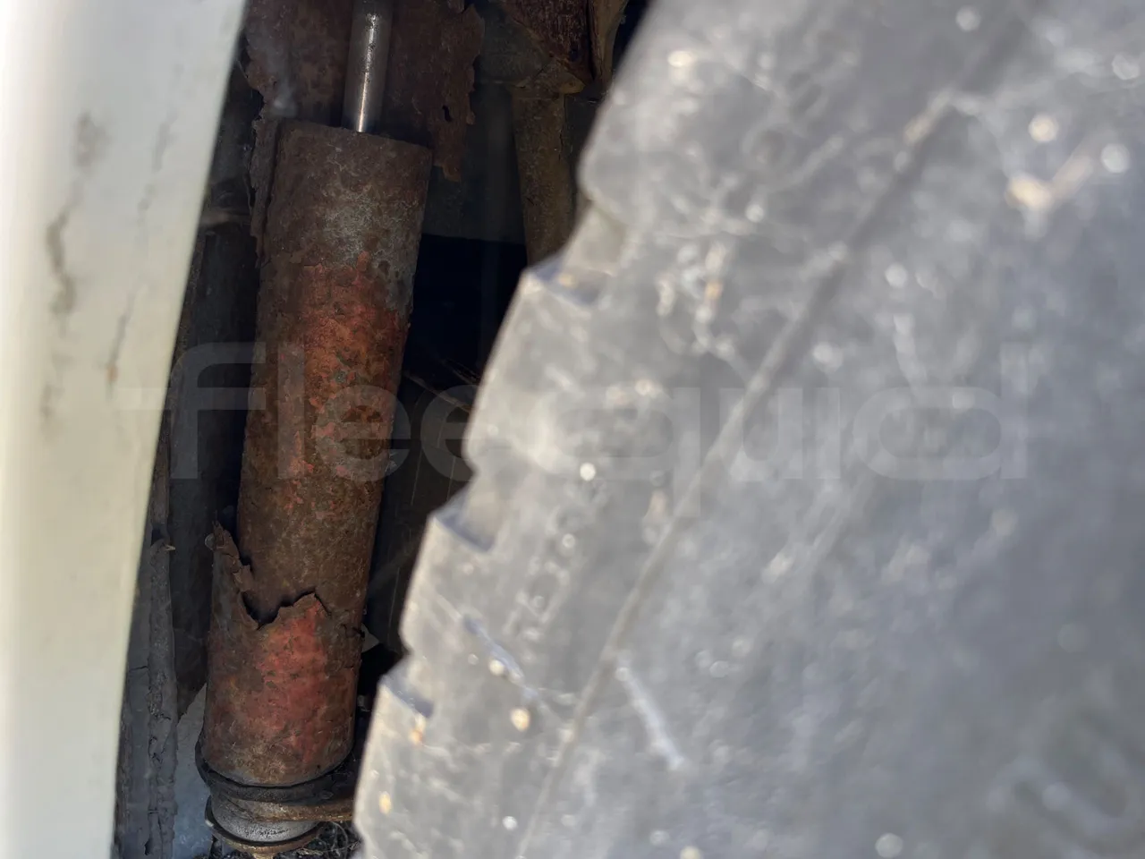 Bova B V Magiq 12.380 - EUR3 - 280kW - 12m - axle 2 shock absorbers 2 left