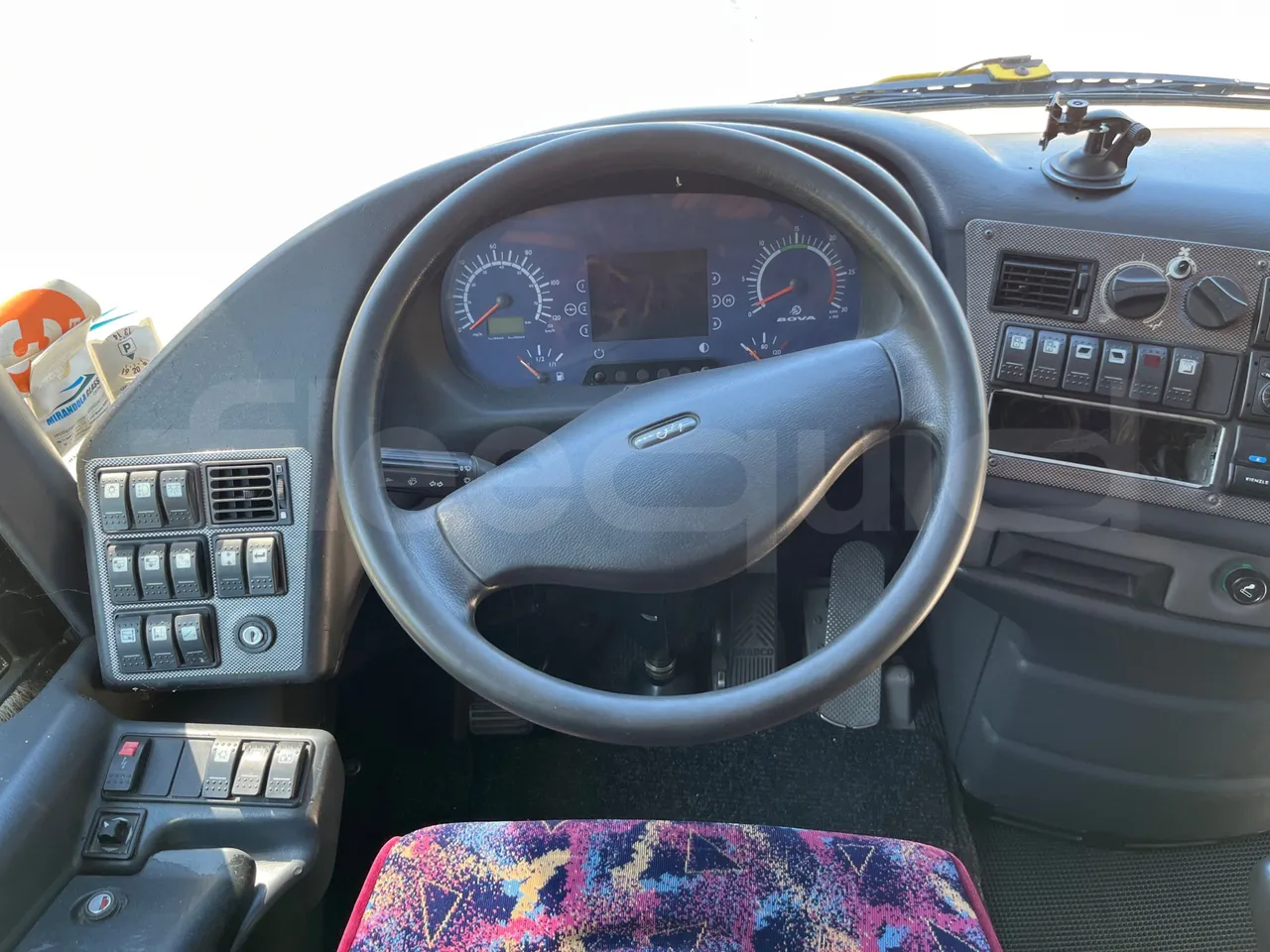 Bova B V Magiq 12.380 - EUR3 - 280kW - 12m - steering wheel photo