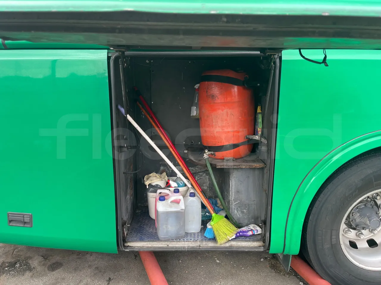 Scania KIB 4X2 KIB4X2 - Euro 4 - 309 kW - 12.92m - jack and driver keys