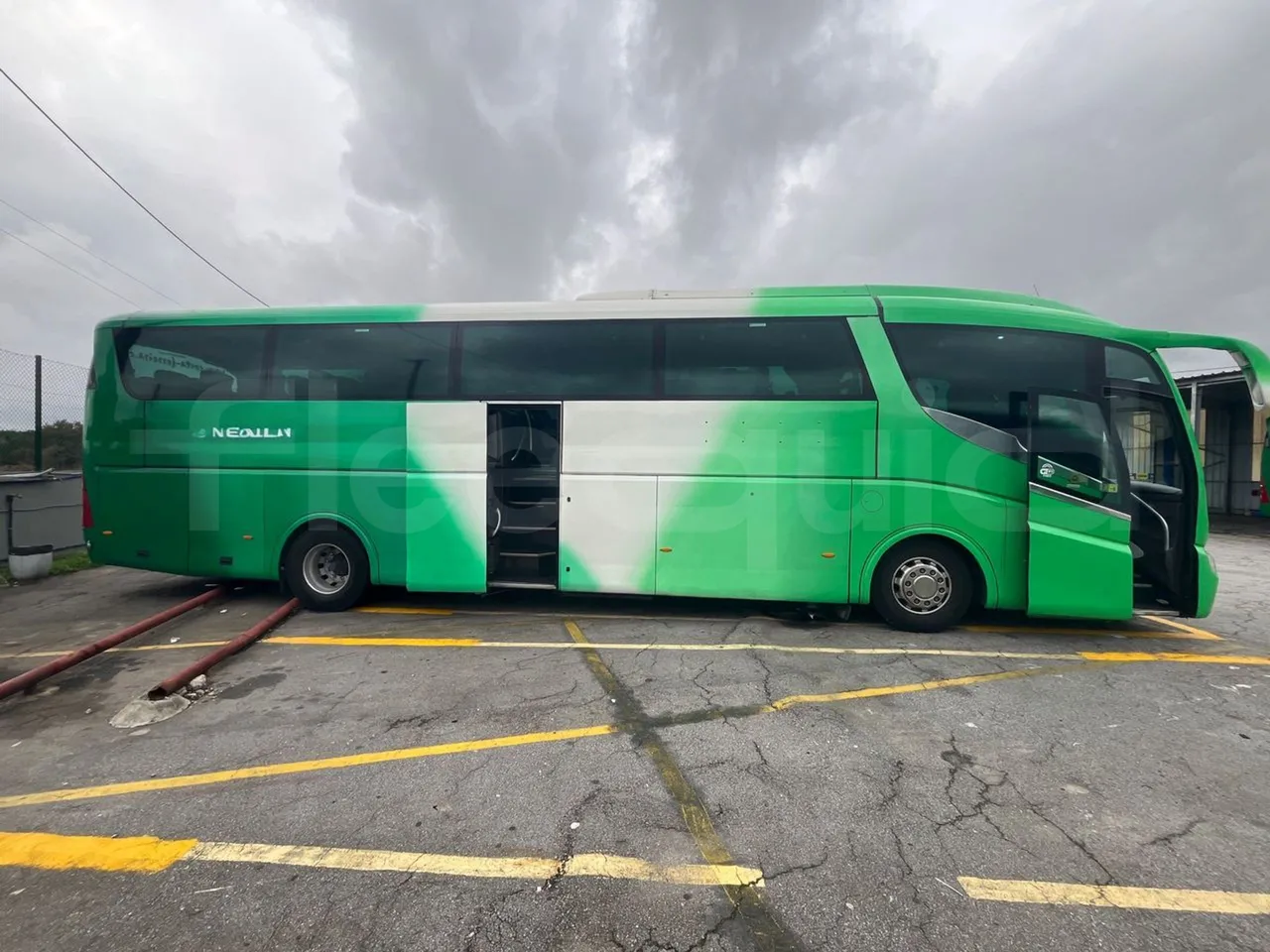 Scania KIB 4X2 KIB4X2 - Euro 4 - 309 kW - 12.92m - right side doors open