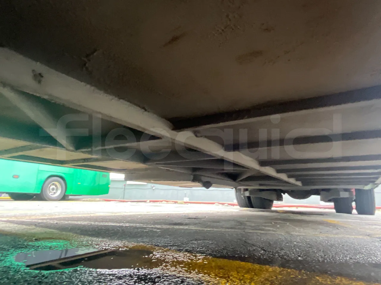 Scania KIB 4X2 KIB4X2 - Euro 4 - 309 kW - 12.92m - central undercarriage photo