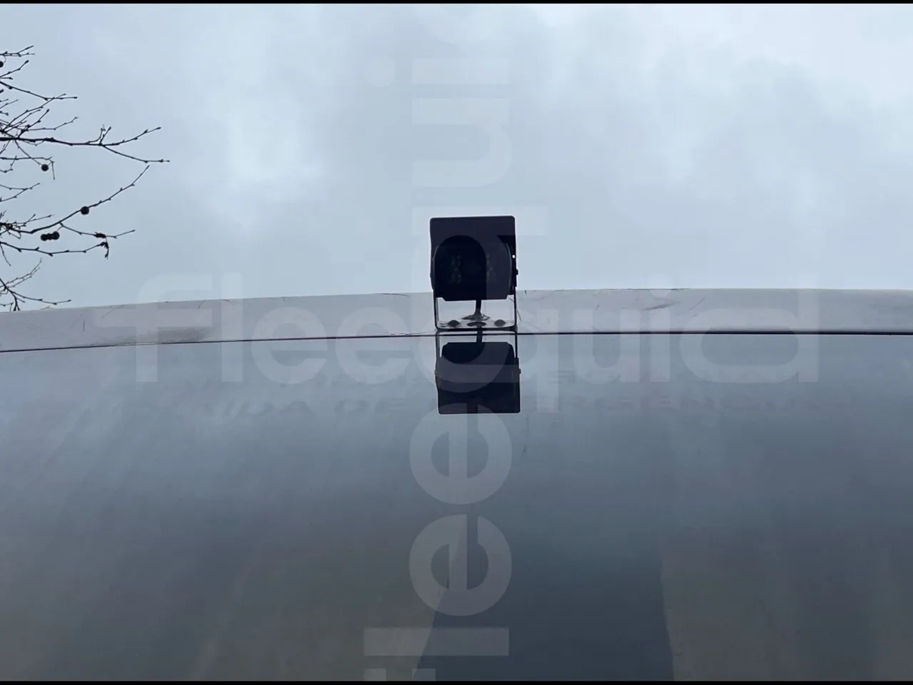 Volvo B12B 4X2 - Euro 3 - 279 kW - 12.2 mt - engine plate photo