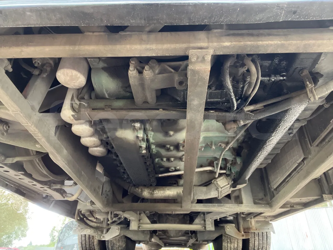 Volvo B12B 4X2 - Euro 3 - 279 kW - 12.2 mt - axel 2 air springs 2 right