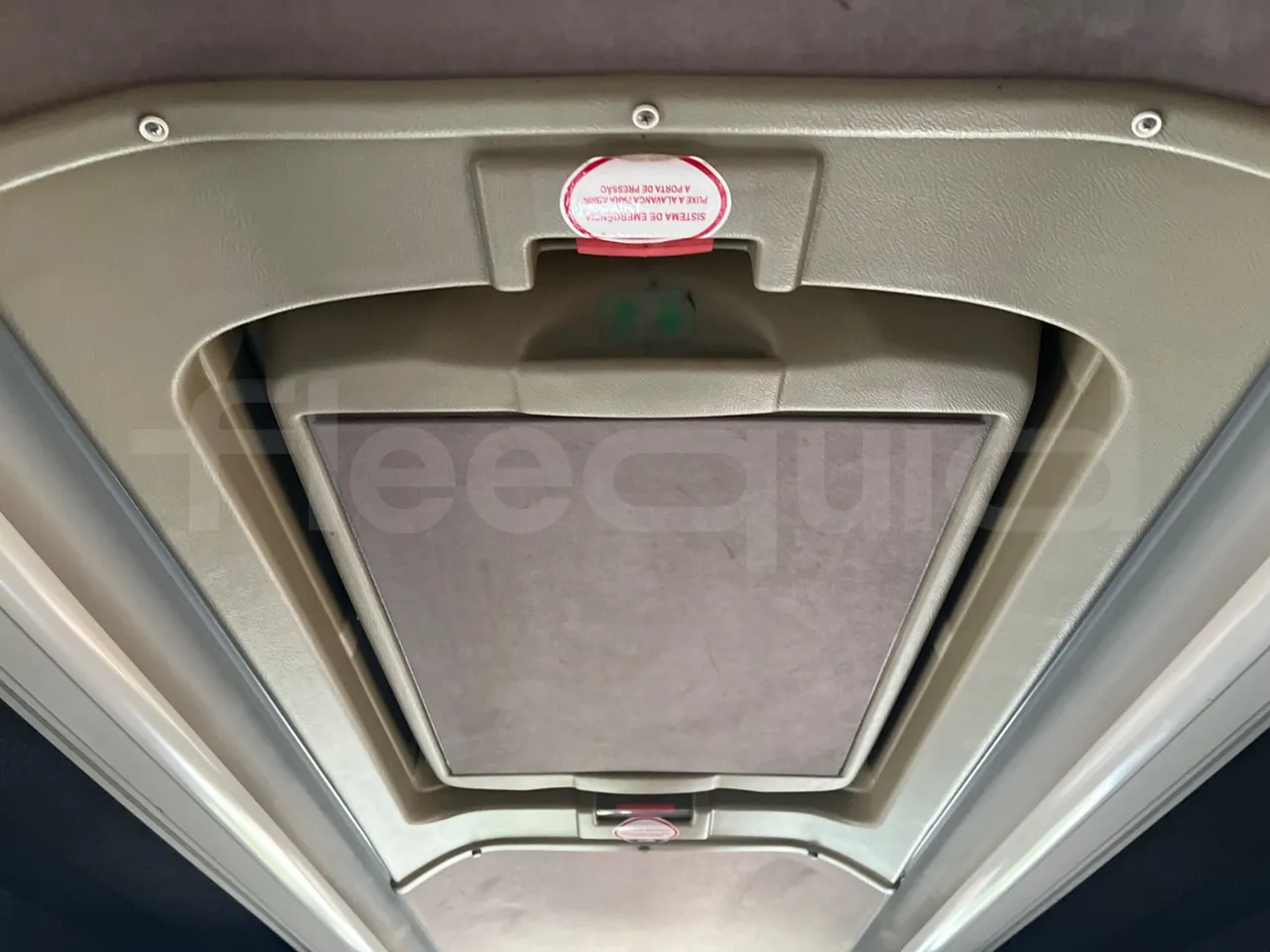 Volvo B12B 4X2 - Euro 3 - 279 kW - 12.2 mt - roof hatch 2