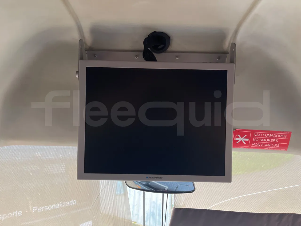 Volvo B12B 4X2 - Euro 3 - 279 kW - 12.2 mt - monitor detail photo