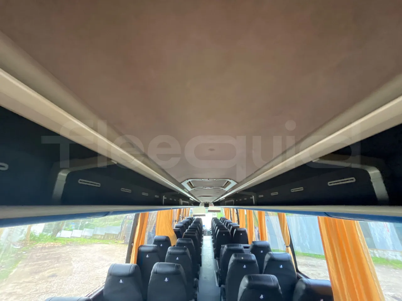 Volvo B12B 4X2 - Euro 3 - 279 kW - 12.2 mt - overhead compartments photo
