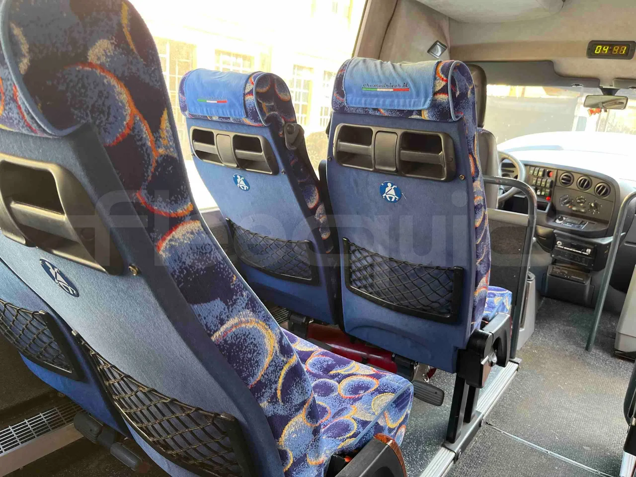 Iveco Daily A50CF/16 - EUR3 - 122kW - 6.948m - disabled area photo