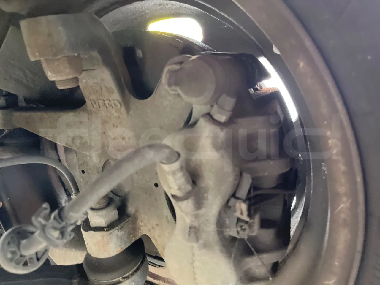 Iveco Daily A50CF/16 - EUR3 - 122kW - 6.948m - front discs right