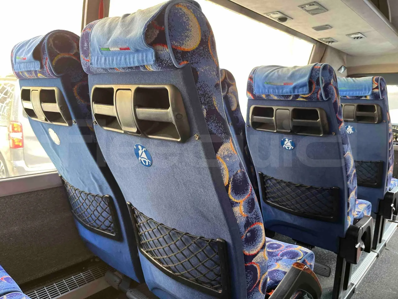 Iveco Daily A50CF/16 - EUR3 - 122kW - 6.948m - floor hatches photo