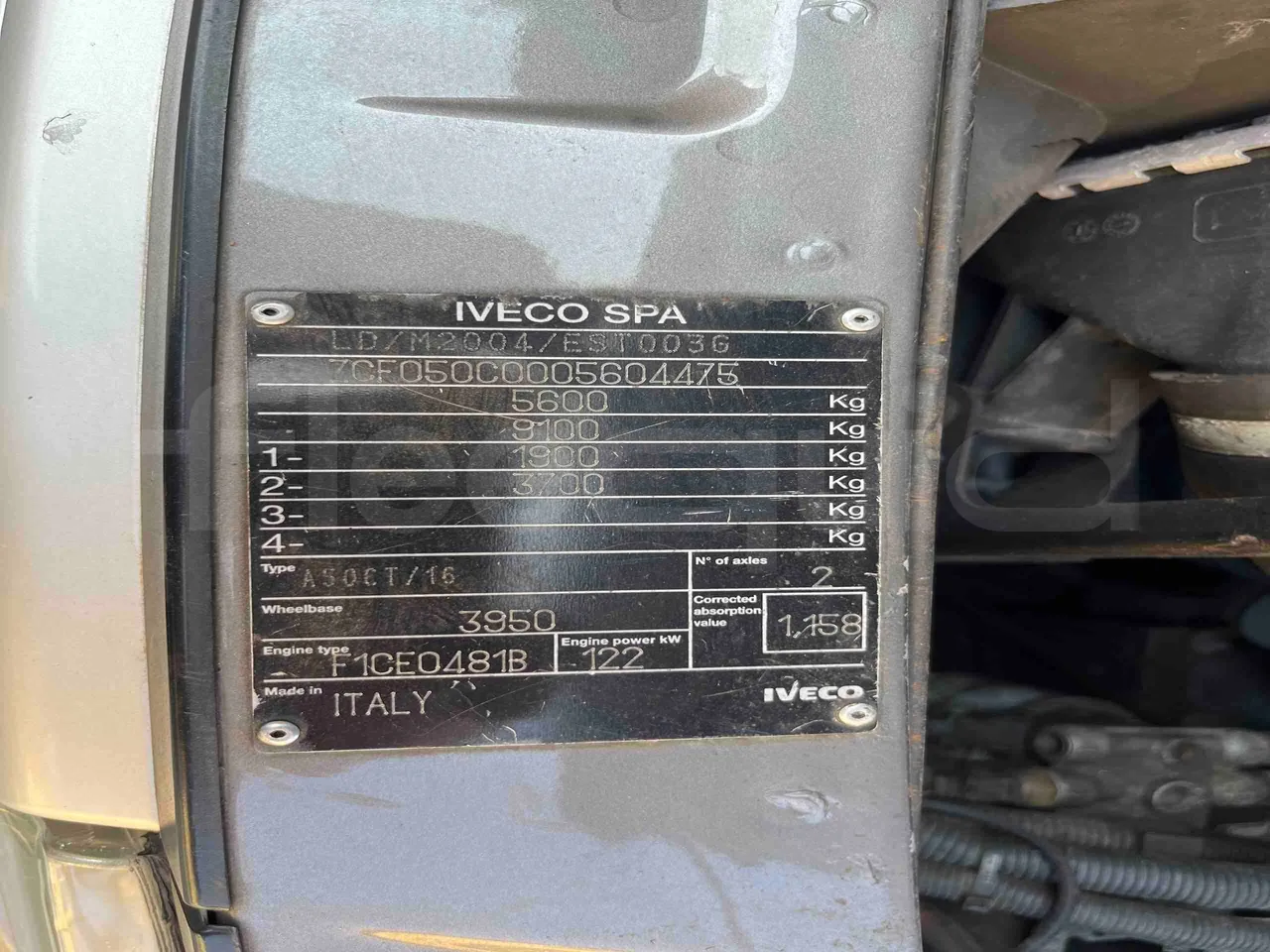 Iveco Daily A50CF/16 - EUR3 - 122kW - 6.948m - vehicle plate photo