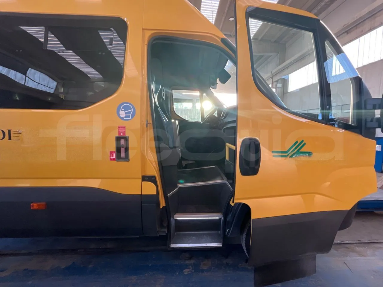 Iveco Daily 50C14N - EUR6 - 100kW - 6,048m - front door 1 open