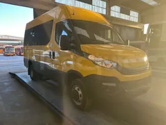 Iveco Daily 50C14N - EUR6 - 100kW - 6,048m - 3/4 front right doors (mandatory for bus to scrap)