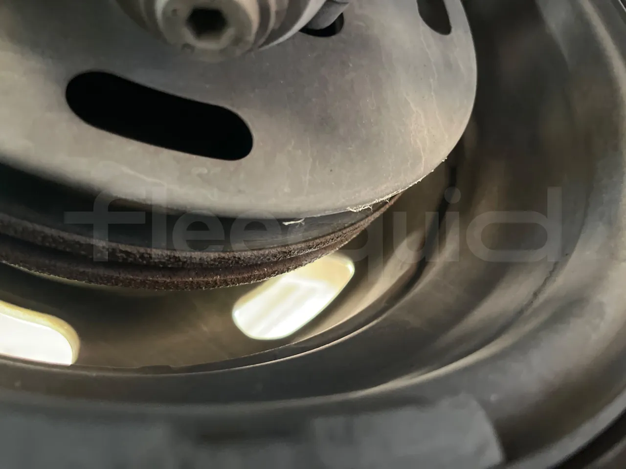 Iveco Daily 50C14N - EUR6 - 100kW - 6,048m - front discs left
