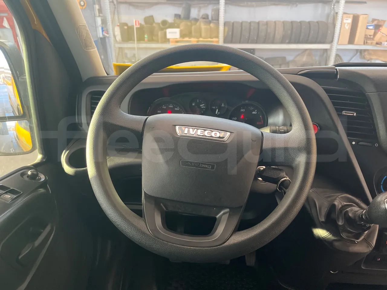 Iveco Daily 50C14N - EUR6 - 100kW - 6,048m - steering wheel photo