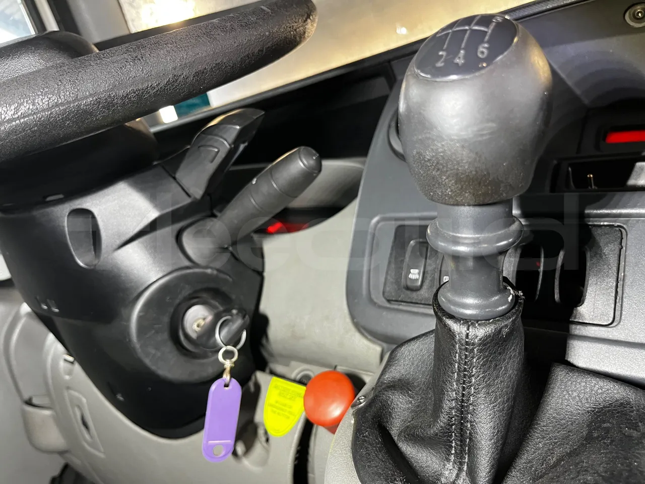 Renault Master NDDUL6/16 - EUR3 - 84kW - 5.899m - onboard devices 2