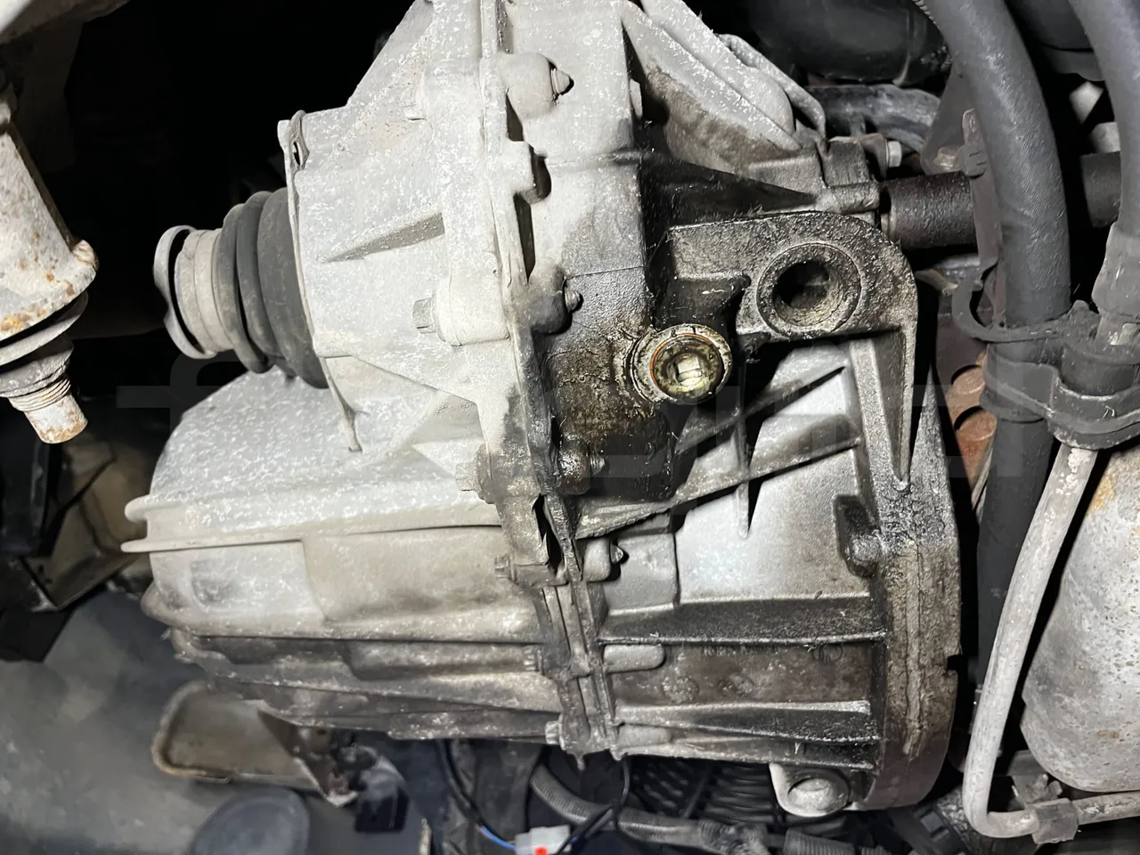 Renault Master NDDUL6/16 - EUR3 - 84kW - 5.899m - driveshaft photo