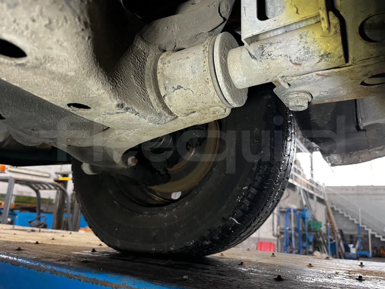 Renault Master NDDUL6/16 - EUR3 - 84kW - 5.899m - front axle right side