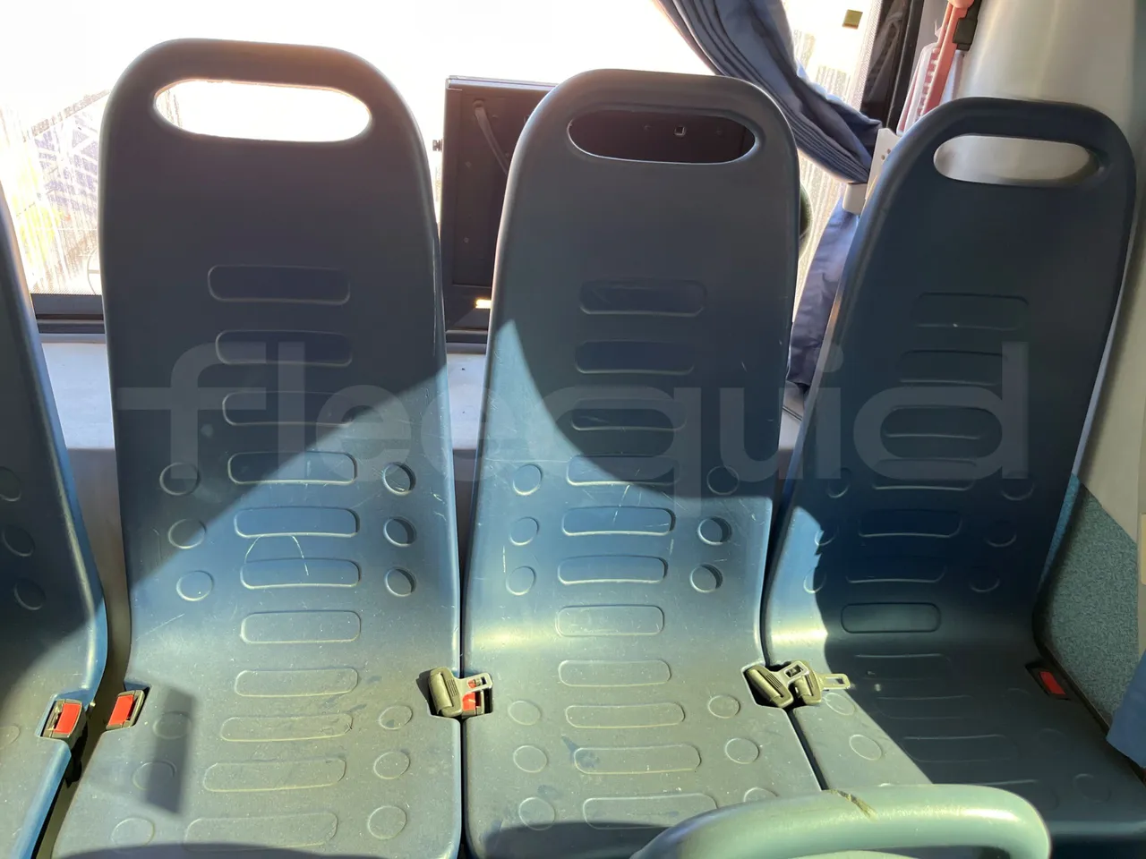 King Long XMQ6800 2AL1AA2B-EUR5-148Kw-7,995m - single seat detail