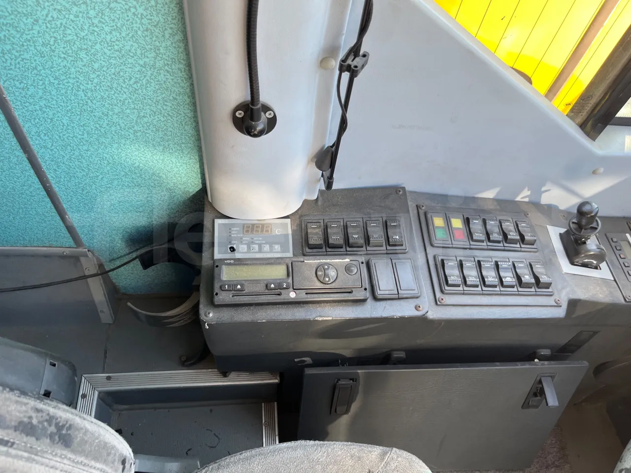 King Long XMQ6800 2AL1AA2B-EUR5-148Kw-7,995m - Tachograph