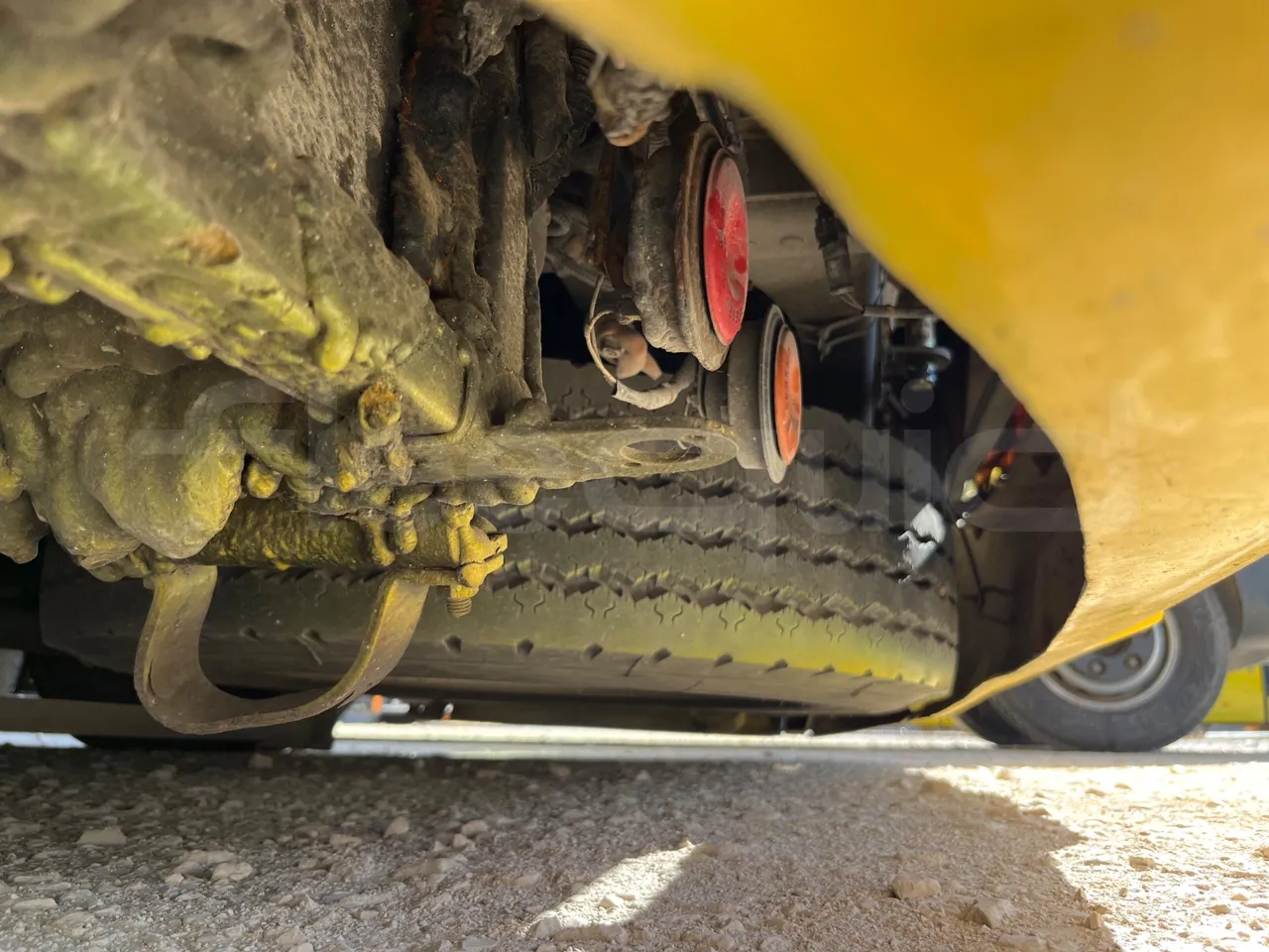 King Long XMQ6800 2AL1AA2B-EUR5-148Kw-7,995m - spare wheel