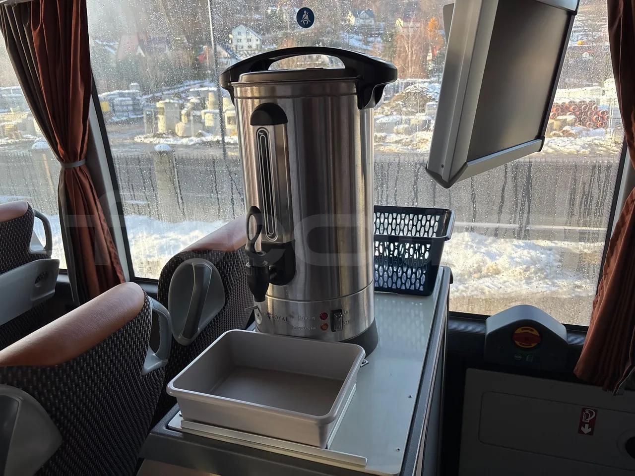 Setra S515 410 02 - Euro6 - 315kW - 12.300mt - coffee machine accessories