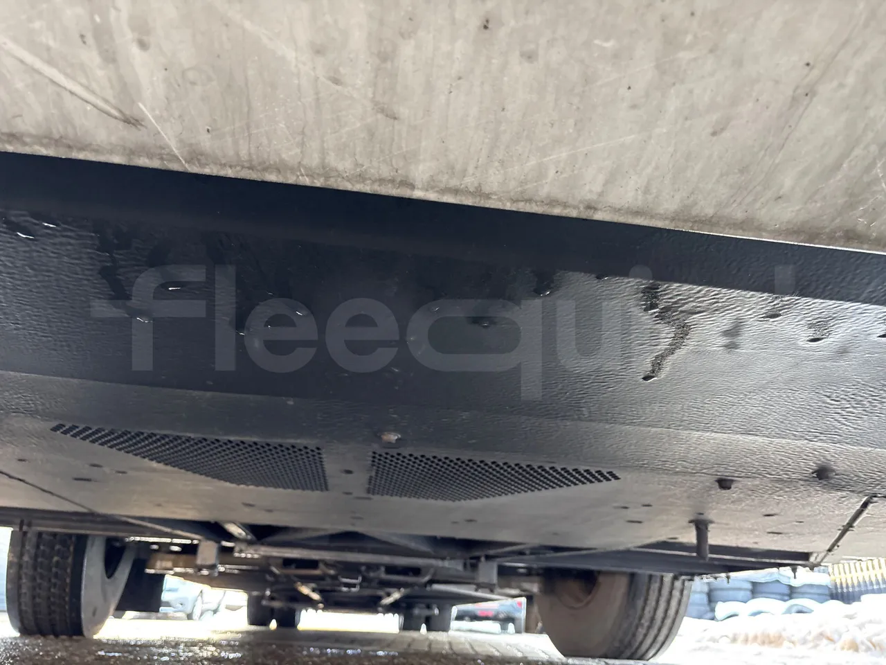 Setra S515 410 02 - Euro6 - 315kW - 12.300mt - front undercarriage from front