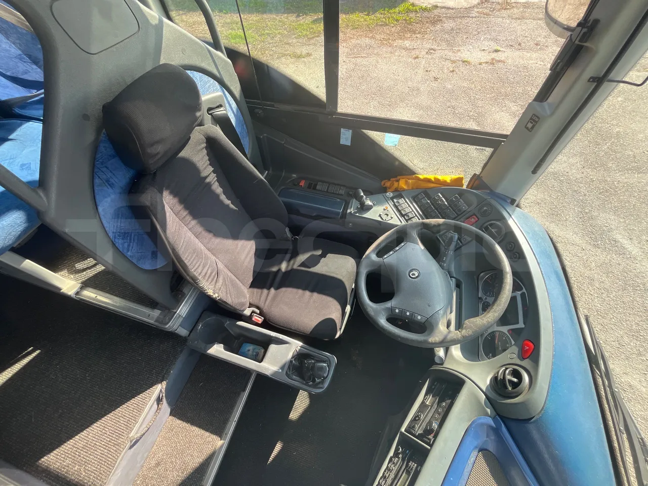 Iveco Evadys SFR130 -EUR5-279kW -11.995m - driver's seat photo