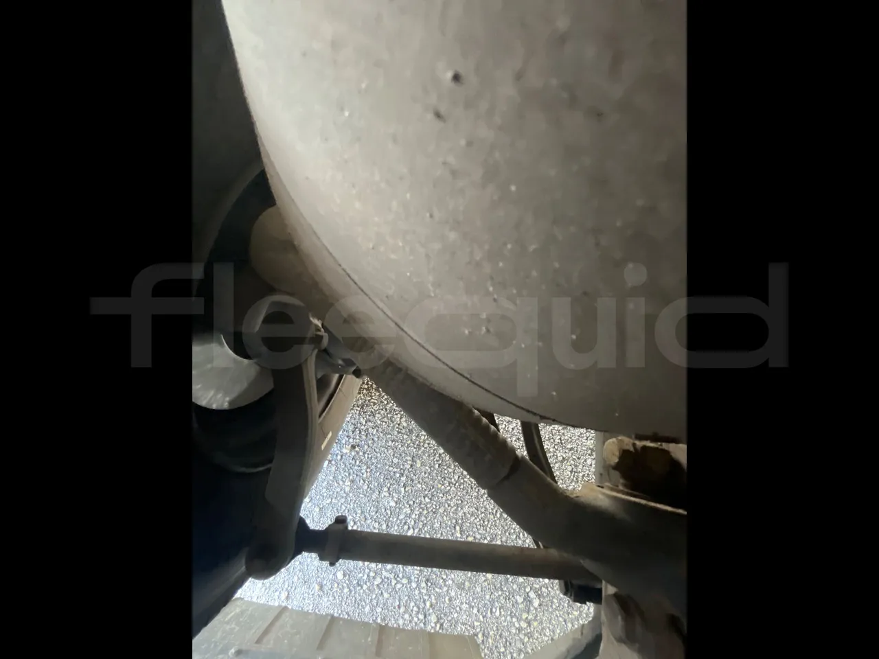 Iveco Evadys SFR130 -EUR5-279kW -11.995m - front shock absorbers left