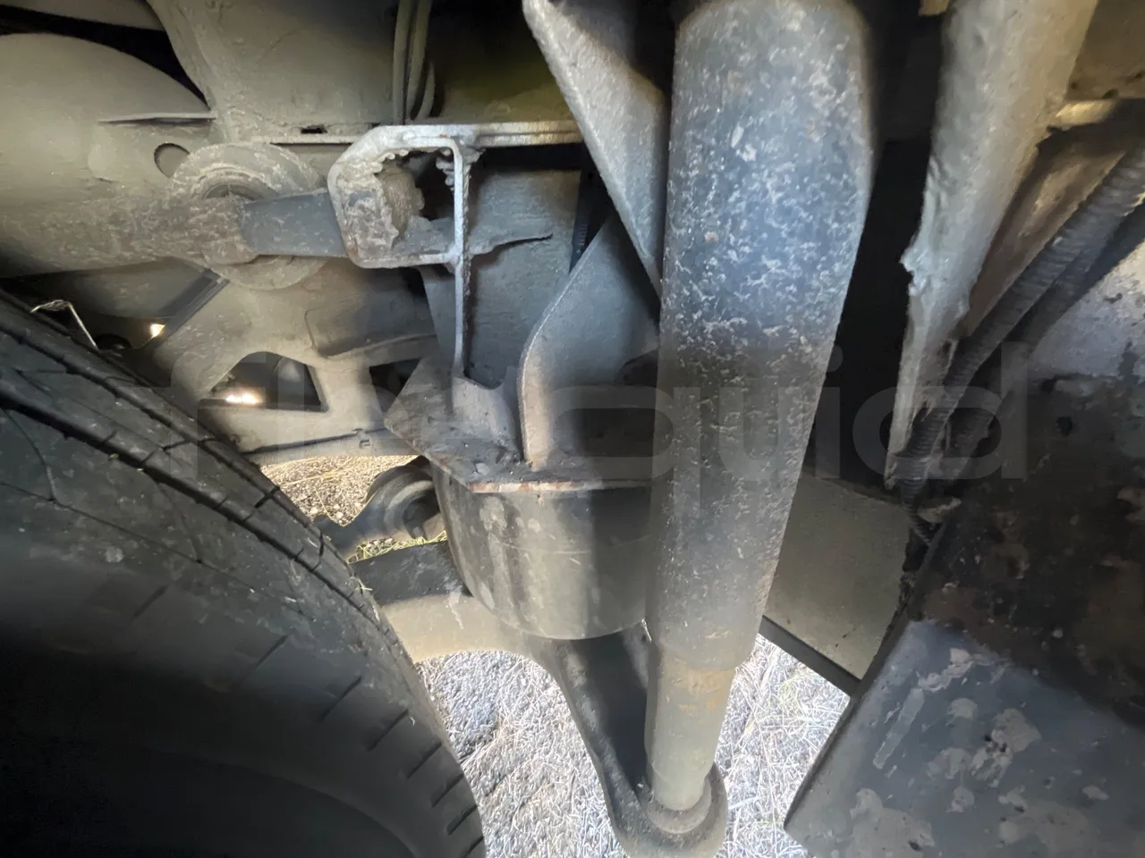 Iveco Evadys SFR130 -EUR5-279kW -11.995m - axle 2 shock absorbers 1 right