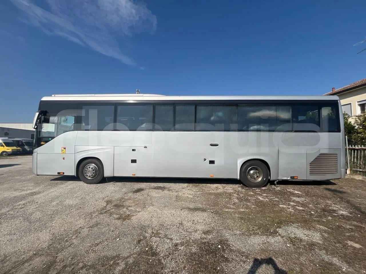 Iveco Evadys SFR130 -EUR5-279kW -11.995m - left side photo
