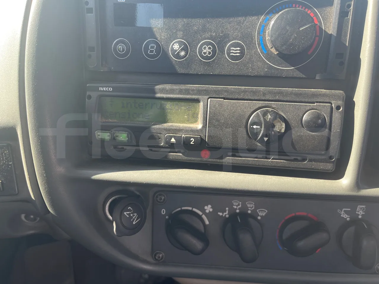 Iveco Evadys SFR130 -EUR5-279kW -11.995m - Tachograph