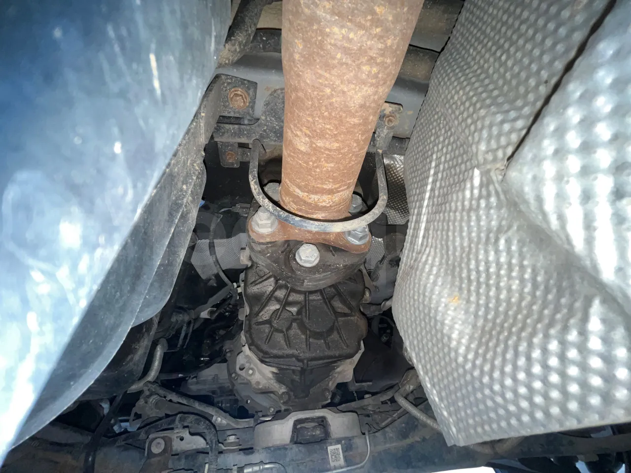Ford Transit FBD -  Euro6 - 114kW - 6.704mt - driveshaft photo