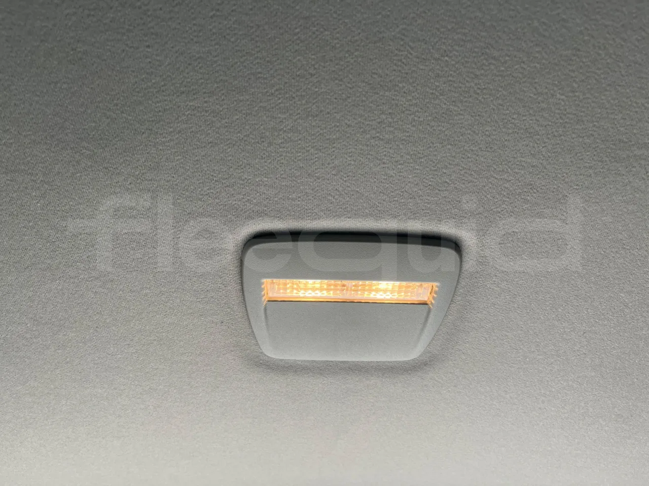 Ford Transit FBD -  Euro6 - 114kW - 6.704mt - folding seat photo