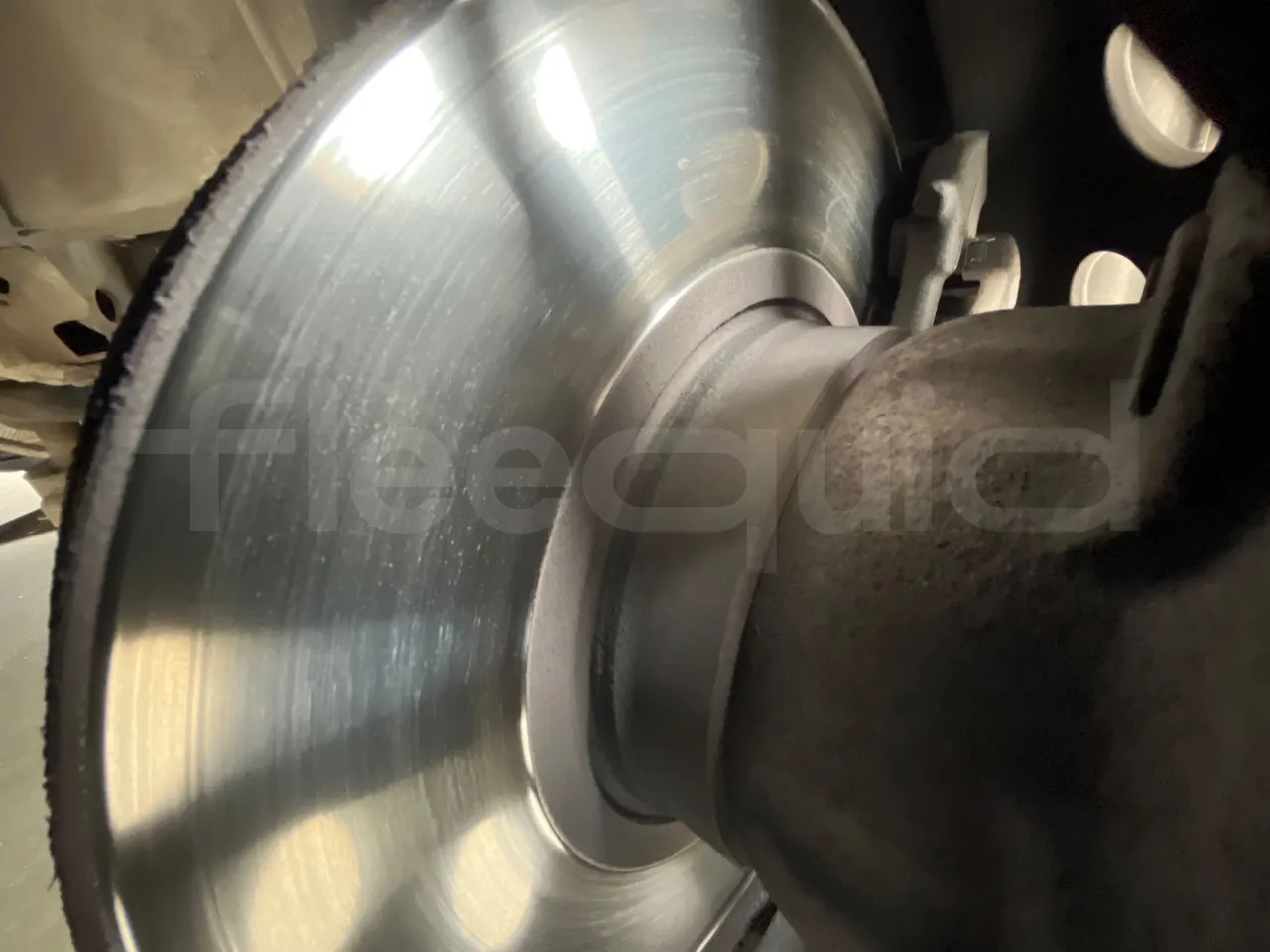 Ford Transit FBD -  Euro6 - 114kW - 6.704mt - front discs right