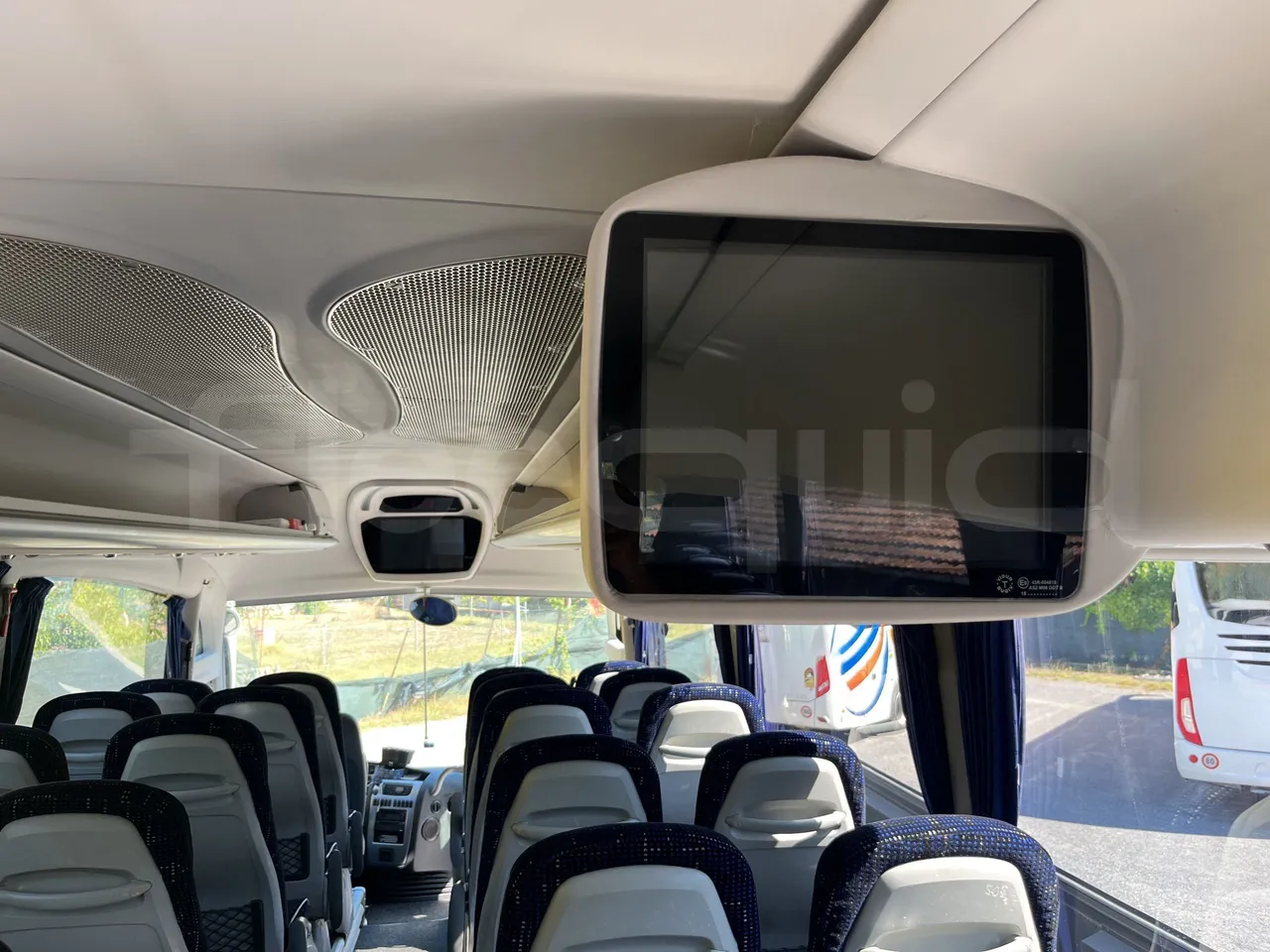 Irizar i6 - Monitor