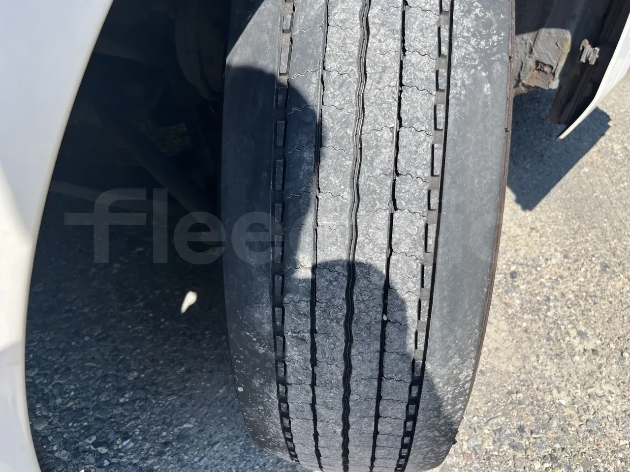 Irizar i6 - First Axle Right Side: Tyre Tread