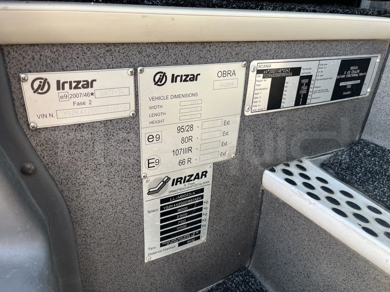 Irizar i6 - Vehicle Plate