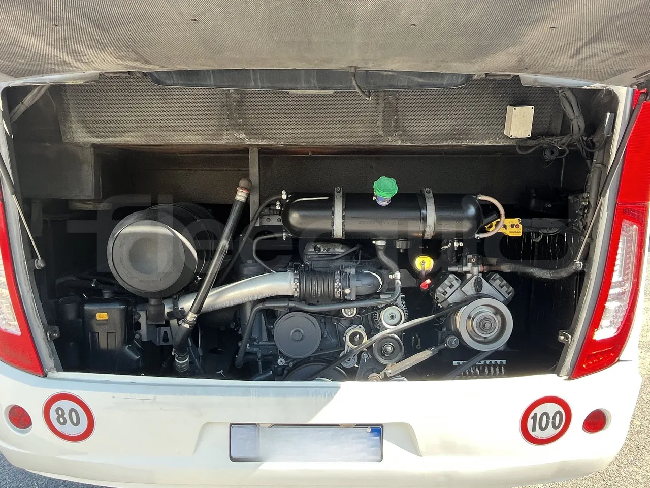 Irizar i6 - Rear Hatch Open