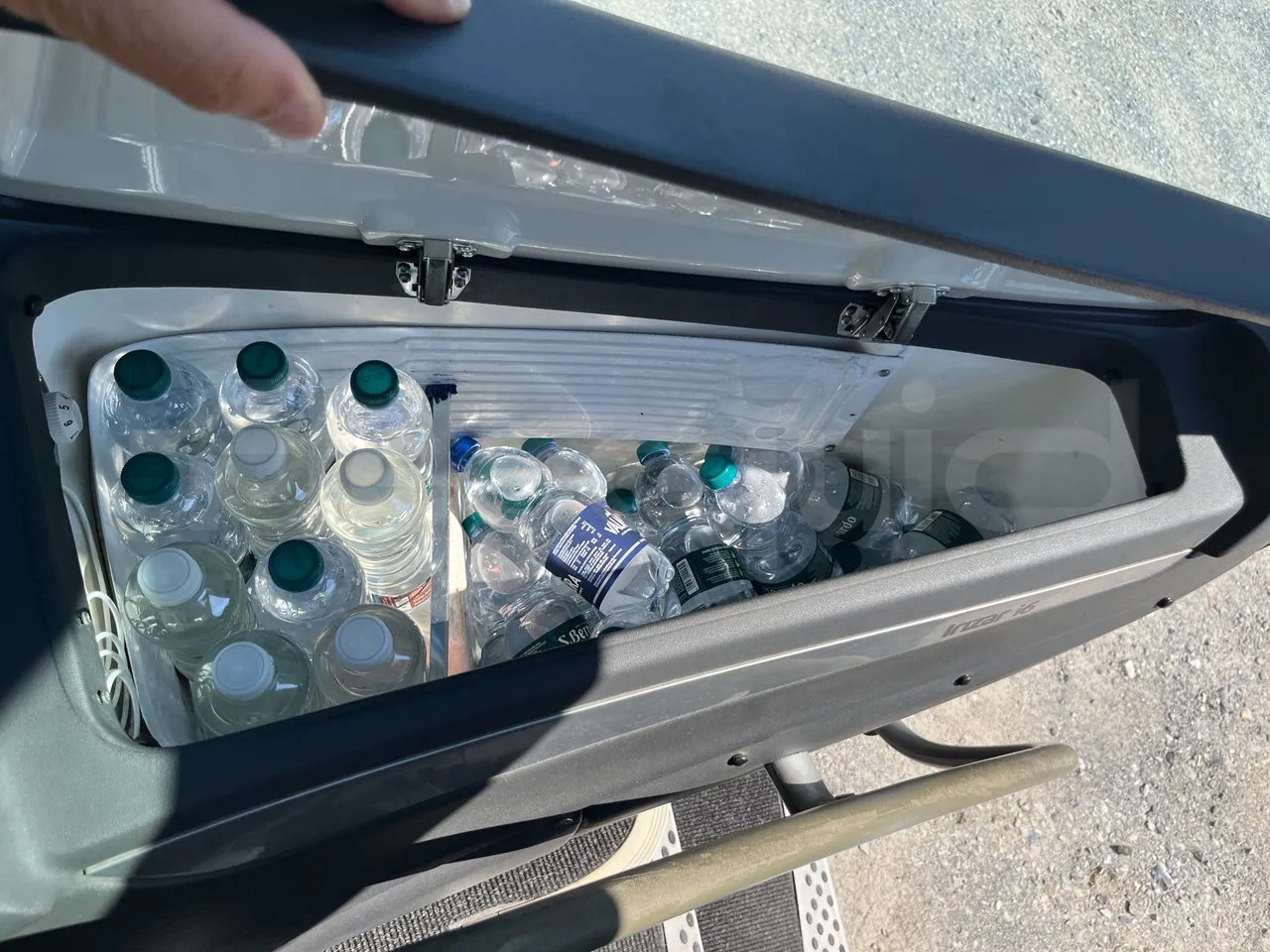 Irizar i6 - Refrigerator