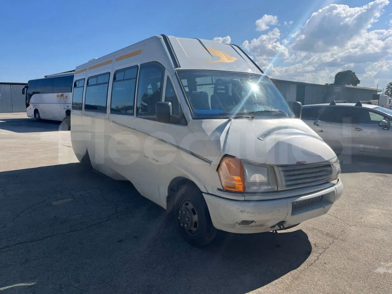 Iveco A50 C13/19-EUR3-2002 - Base cover photo