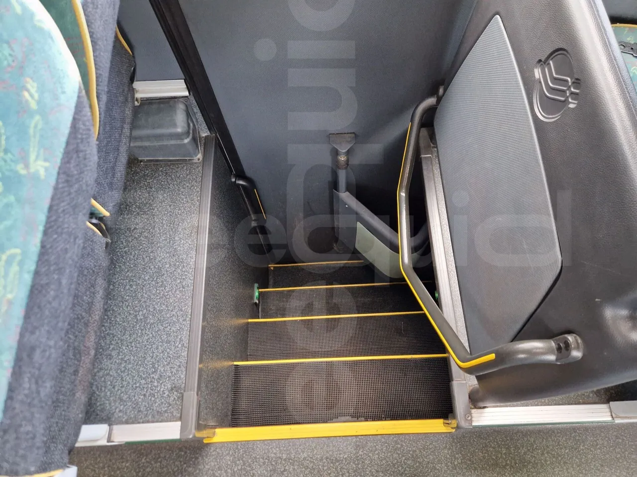 Irizar Scania K380EB - EUR4 - 279kW - 12m - jack and driver keys