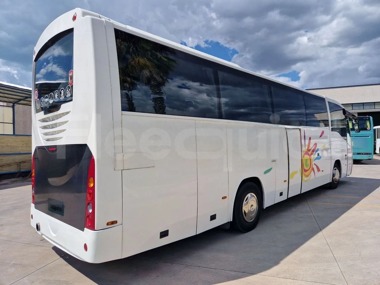 Irizar Scania K380EB - EUR4 - 279kW - 12m - 3/4 right rear doors closed
