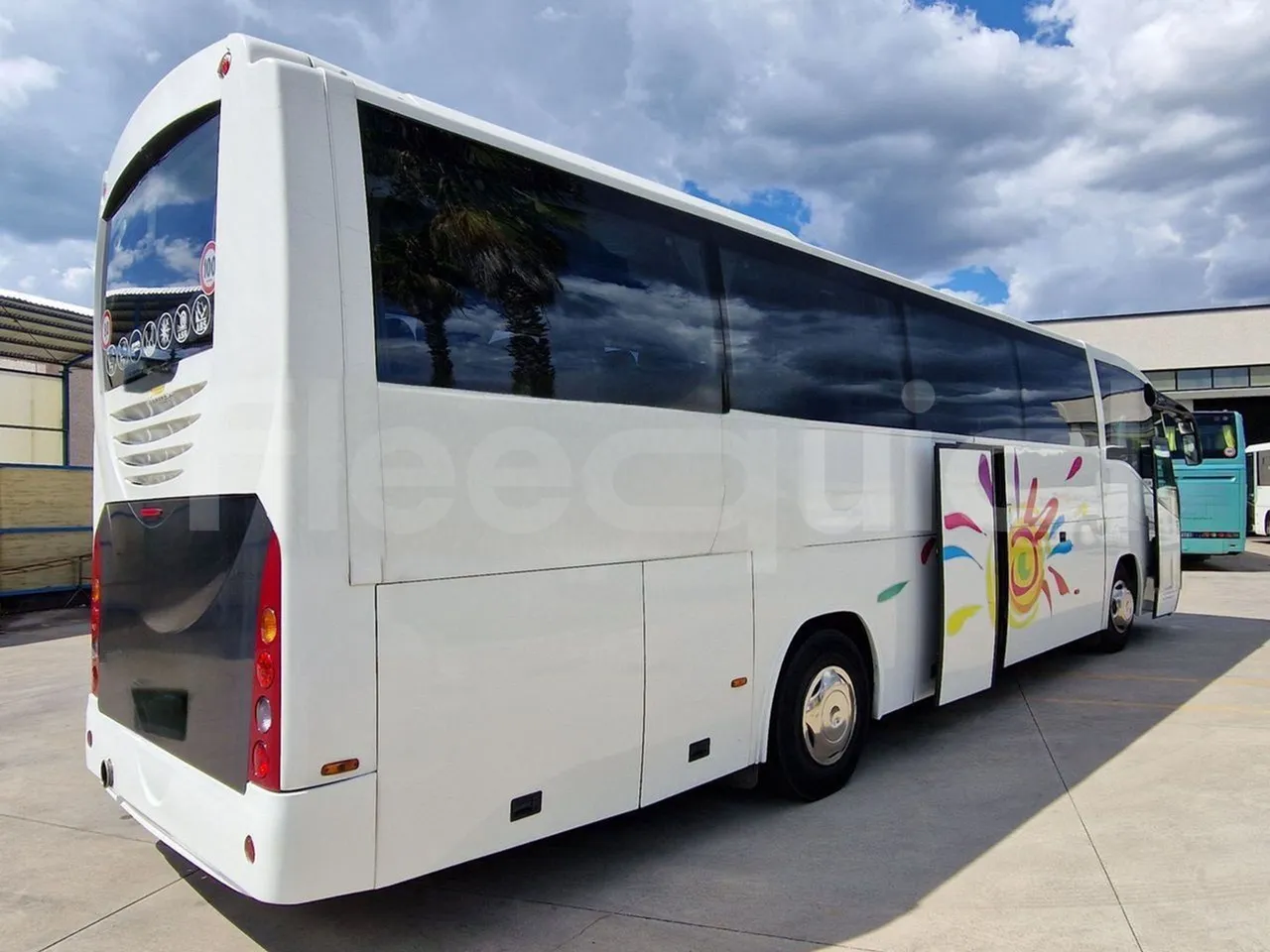 Irizar Scania K380EB - EUR4 - 279kW - 12m - 3/4 right rear doors open