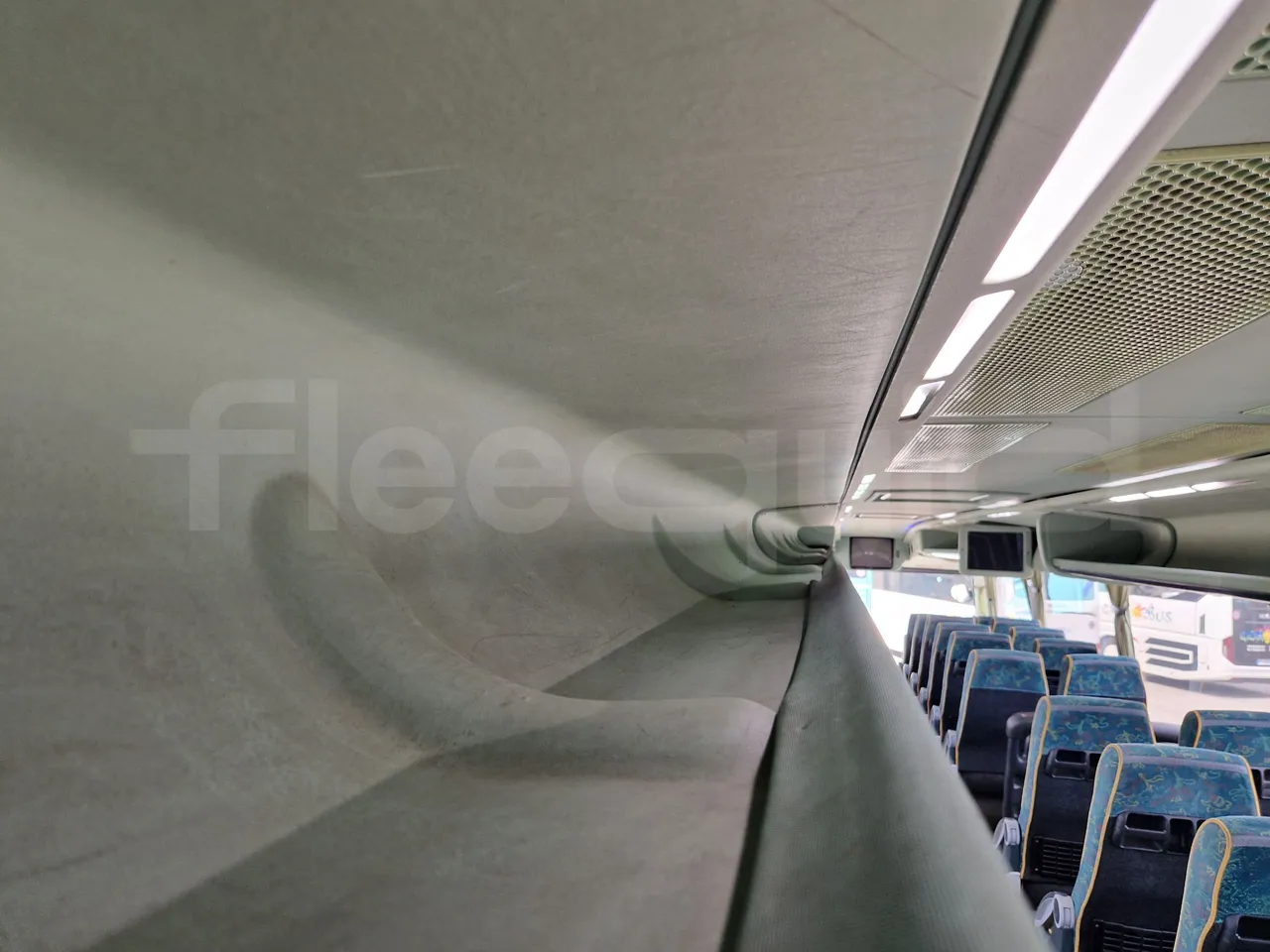 Irizar Scania K380EB - EUR4 - 279kW - 12m - toilette accessories photo