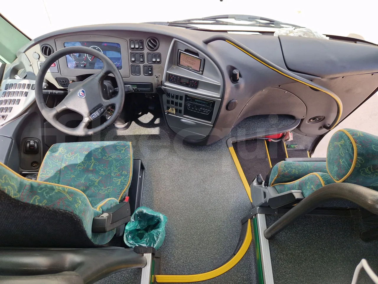 Irizar Scania K380EB - EUR4 - 279kW - 12m - buttons panels on (mandatory for bus to scrap)