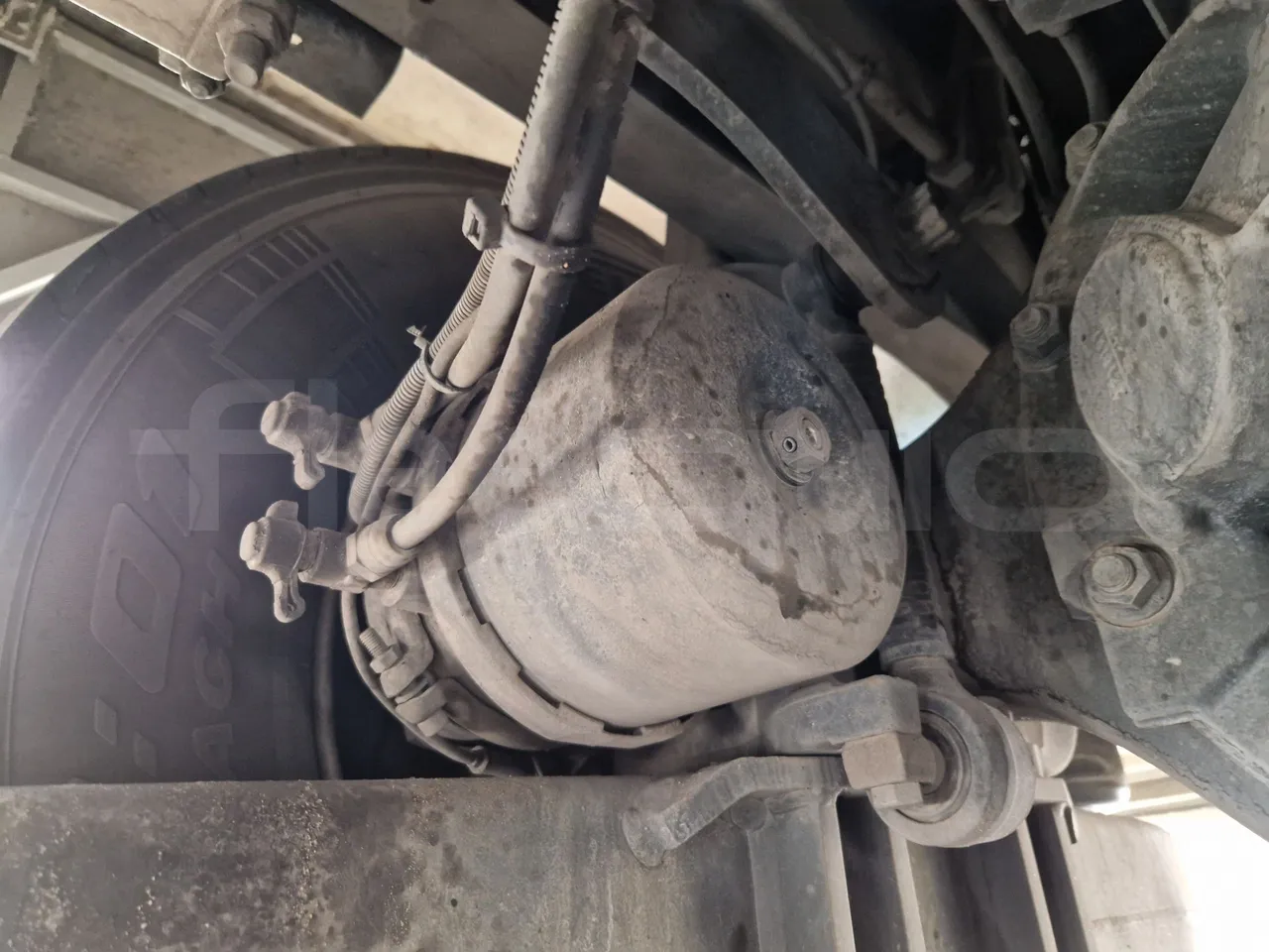 Irizar Scania K380EB - EUR4 - 279kW - 12m - axel 3 caliper brakes left
