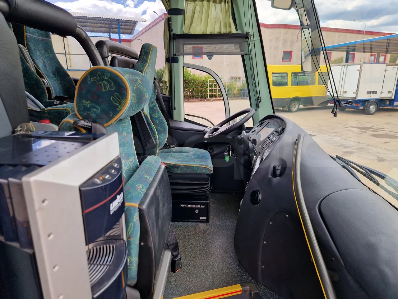 Irizar Scania K380EB - EUR4 - 279kW - 12m - disabled area photo